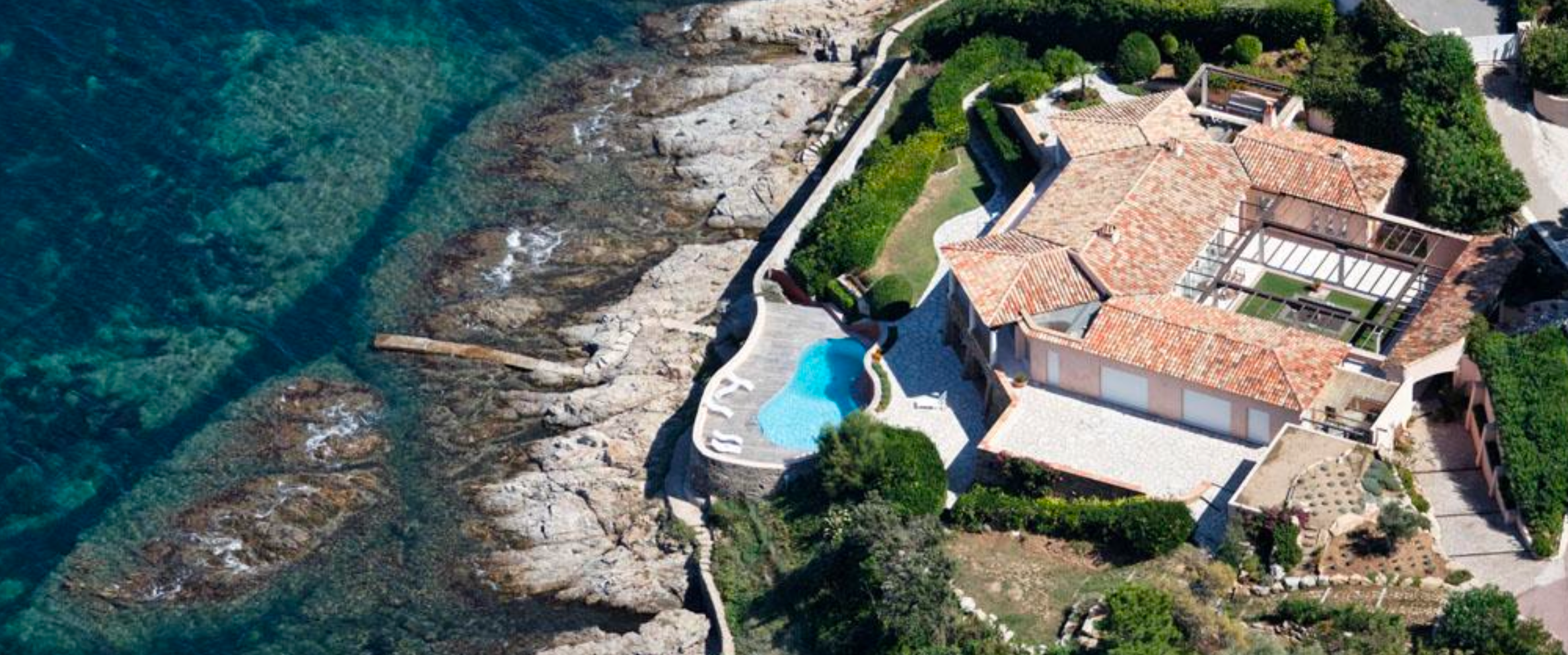Aerial view of Villa Marine, an ultra-prime waterfront estate in Le Parc de Saint-Tropez